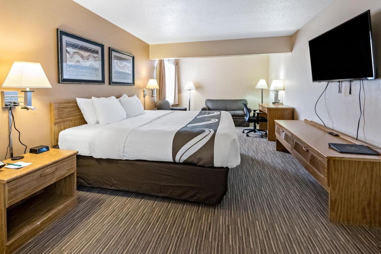 Quality Inn - Storm Lake Экстерьер фото