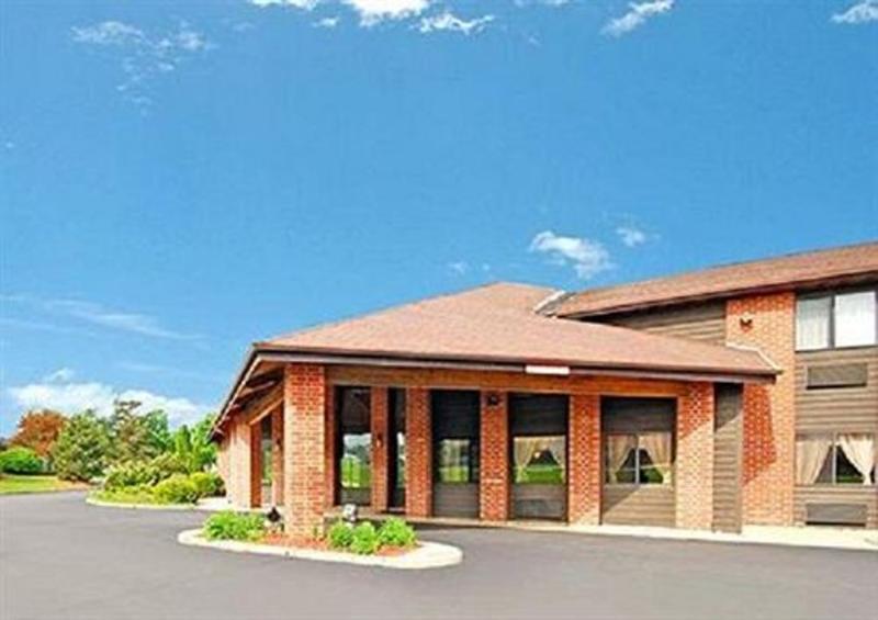 Quality Inn - Storm Lake Экстерьер фото